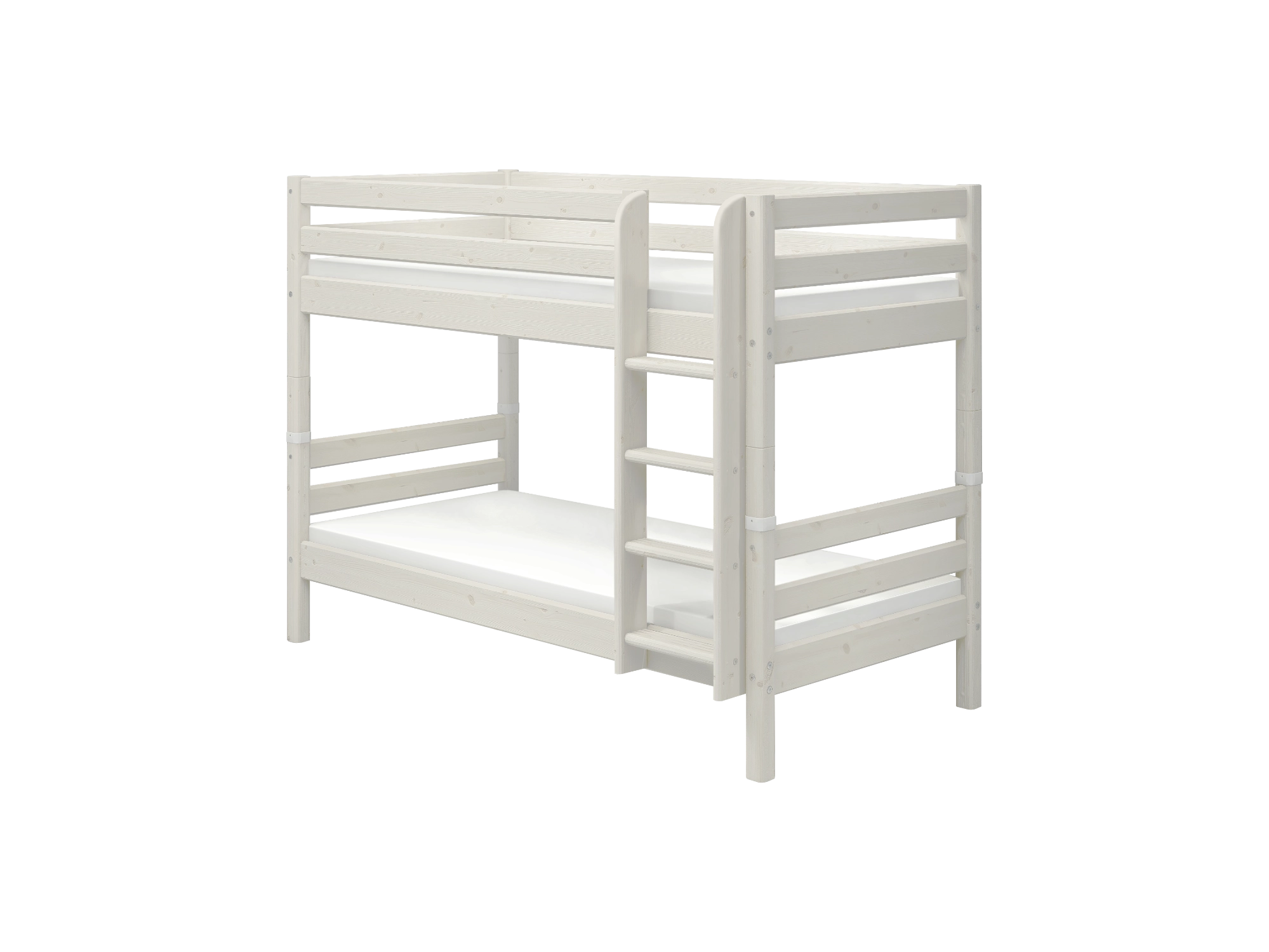 FLEXA hvid køjeseng fra CLASSIC, 154 cm, stige til højre, sikkerhedsgelænder, i et børneværelse, synlige børnesikre funktioner.