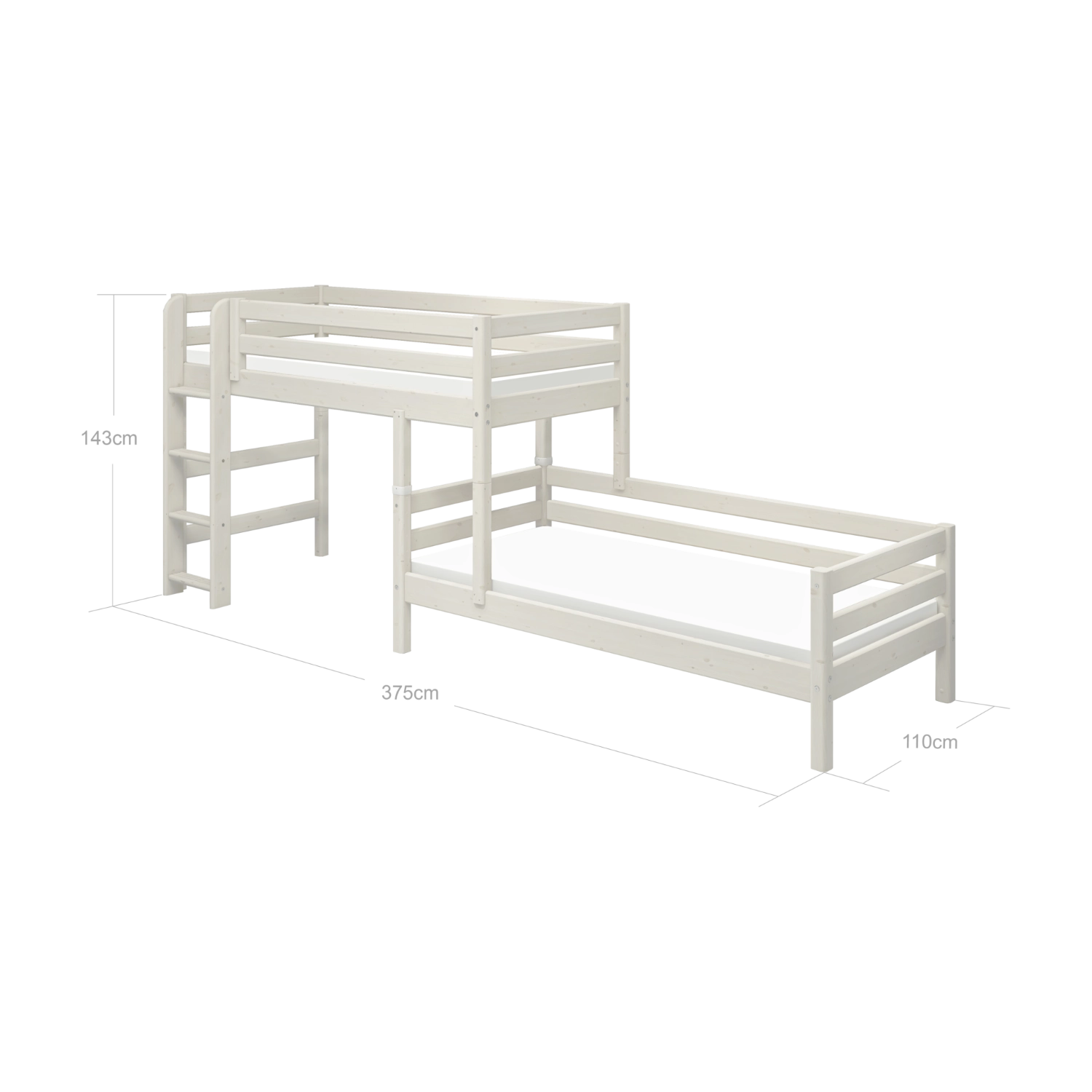 FLEXA hvidt, halvhøjt køjeseng med stige og sikkerhedsgelænder, børnesikkert design, vist i et børneværelse.