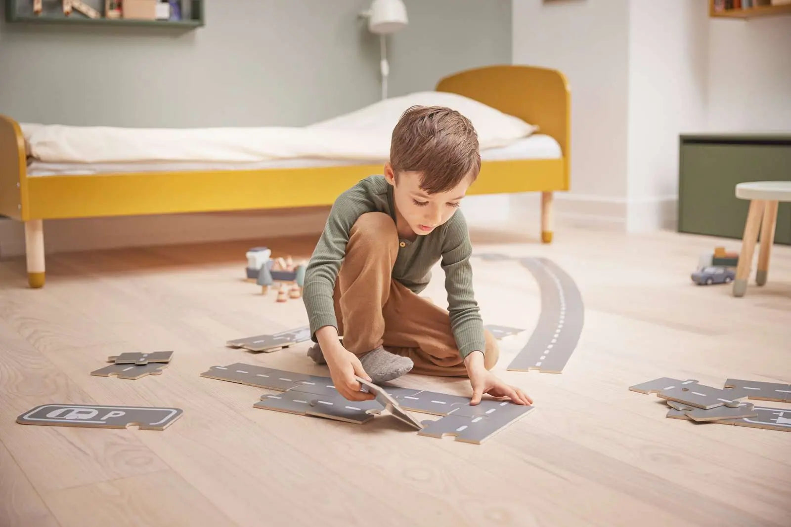 Car Tracks, 22 pcs, Handpainted PLAY _badge_last_chance flexa-com.myshopify.com