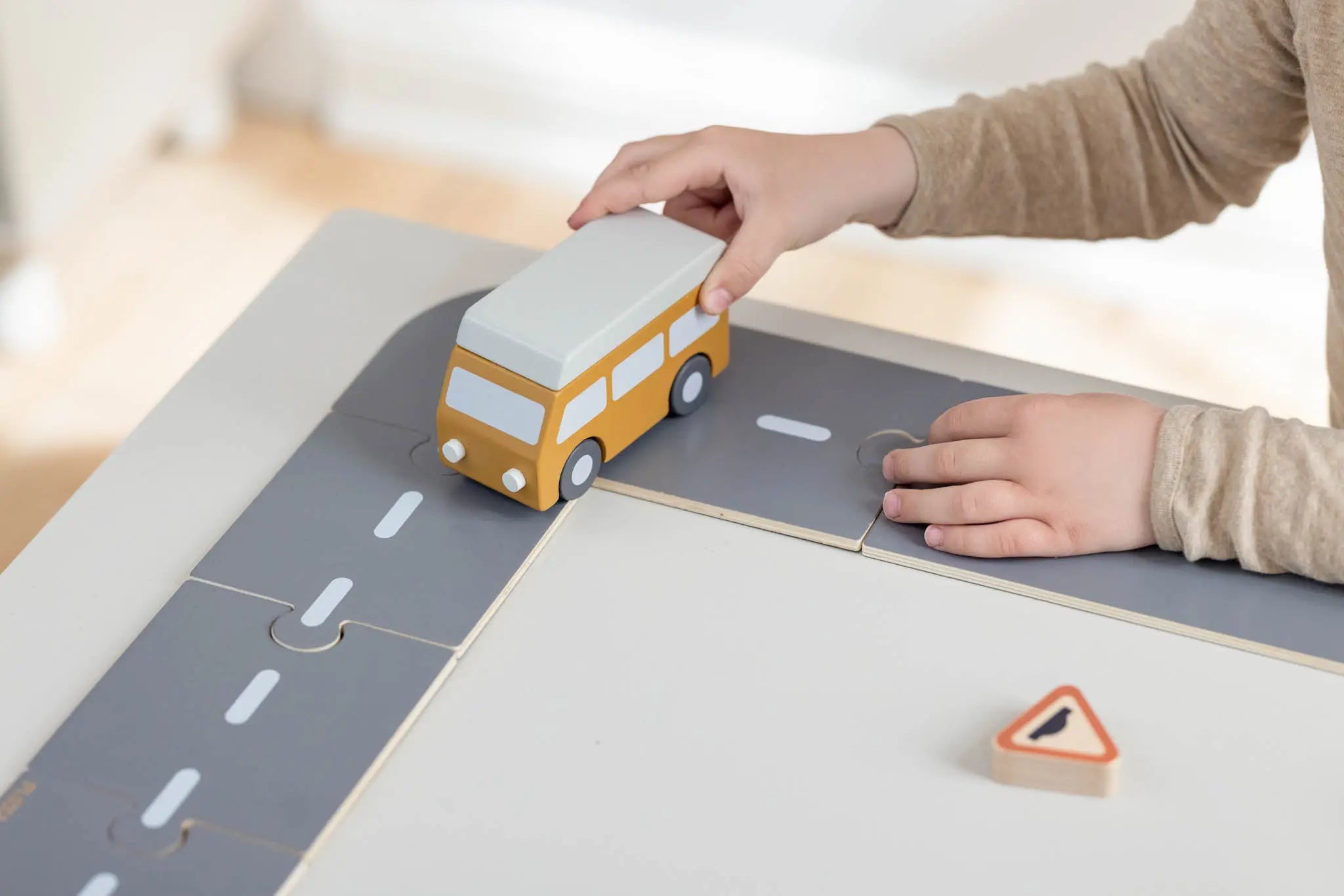 Cars, 3 cars & 1 caravan, Handpainted PLAY _badge_last_chance flexa-com.myshopify.com