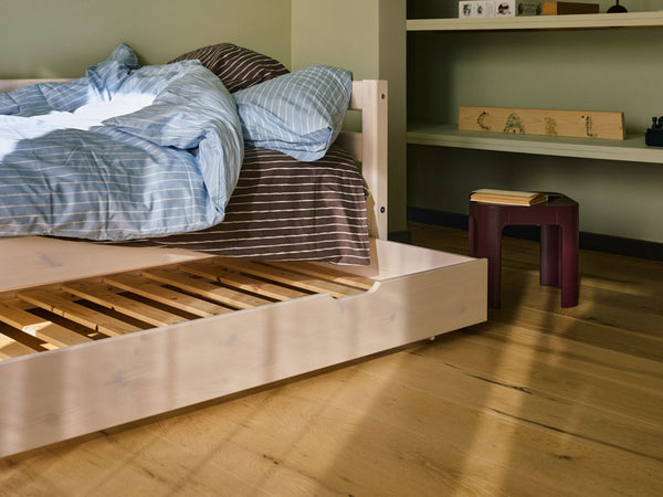PULL-OUT BEDS