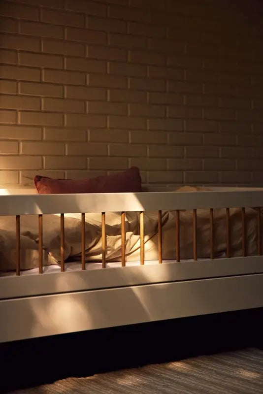 Single Bed with Safety Rail, 90x200 cm, White/Oak SINGLE_BED 90X200 flexa-com.myshopify.com