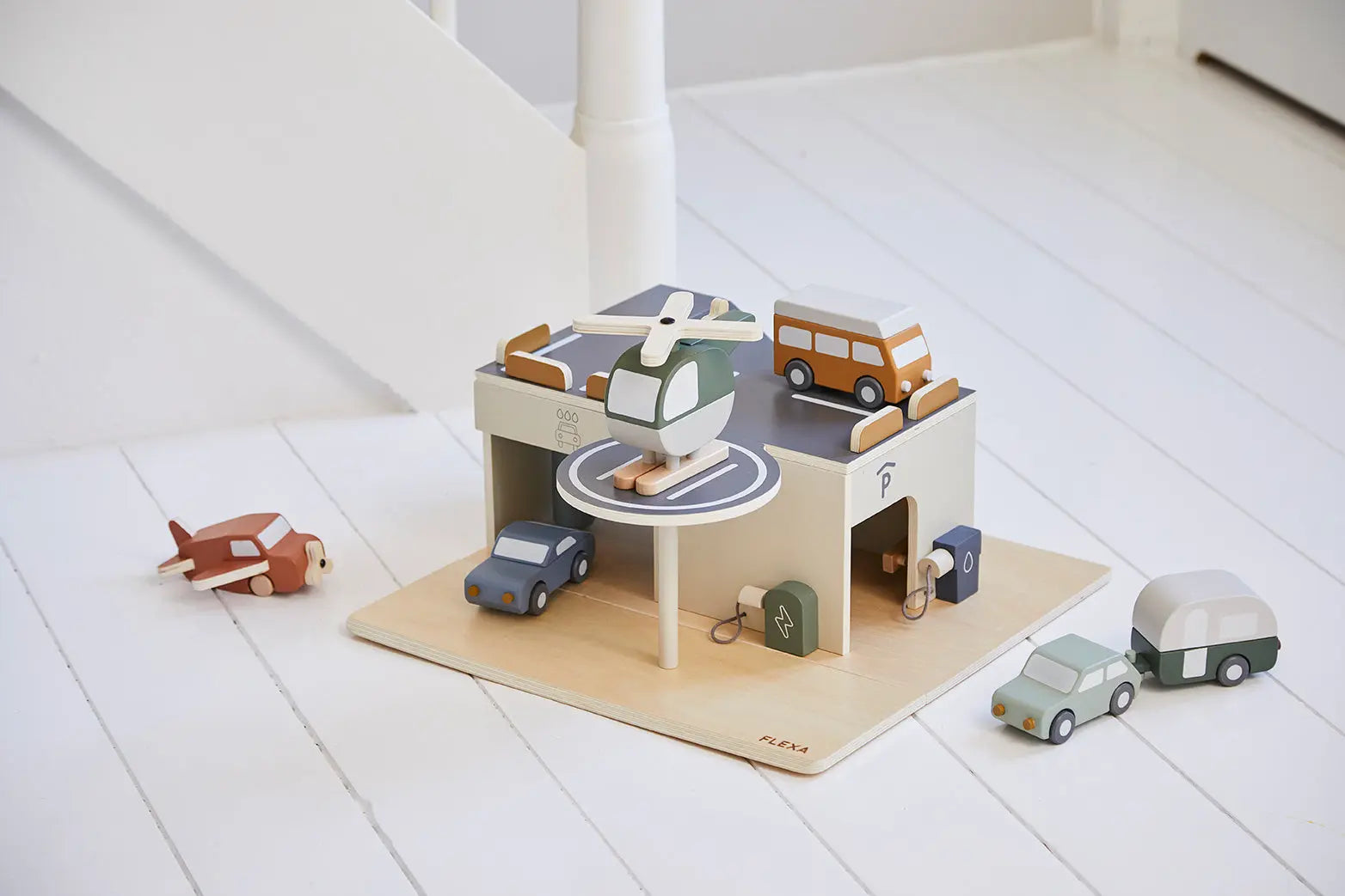 Wooden Parking Garage, Handpainted PLAY _badge_last_chance flexa-com.myshopify.com